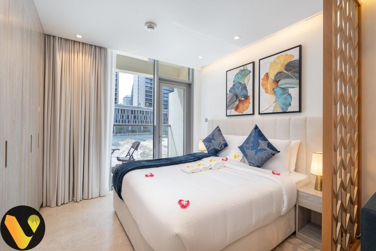 Vogue The Sterling By Omniyat With Balcony Near Burj Khalifa And Mall Apartment *